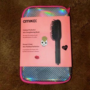 Amika Mini Straightening Brush